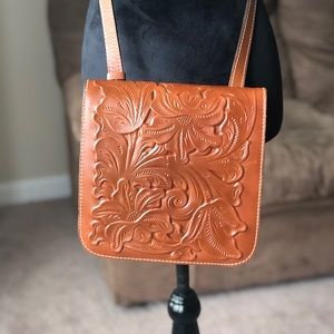 🆕 Patricia Nash Granada Crossbody bag